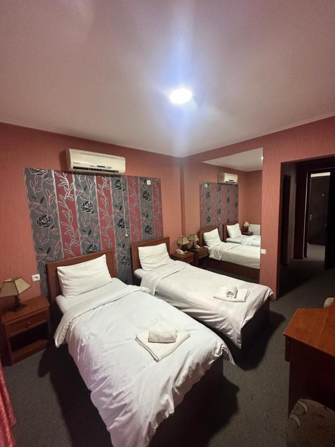 Imeri Park Hotel Kutaisi Exterior photo