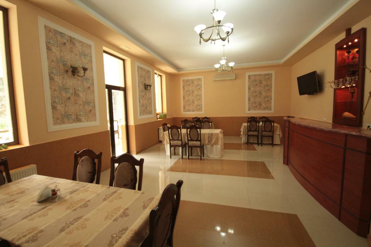 Imeri Park Hotel Kutaisi Exterior photo